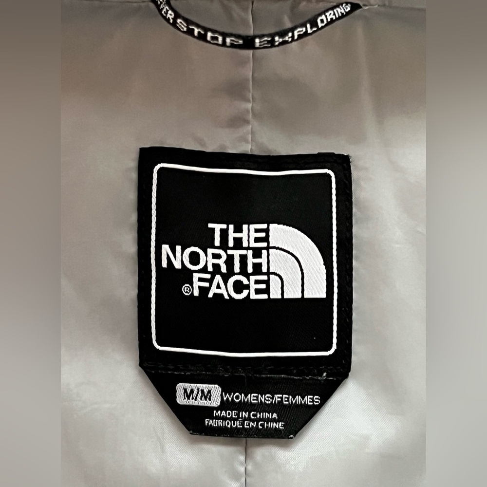 The North Face Women's HyVent Silver Long Rain Jacket Hooded Parka - Picture 5 of 12